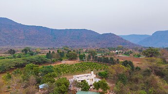 ALAYA STAYS KHADE FARMS 4BHK PetFriendly