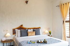 ALAYA STAYS KHADE FARMS 4BHK PetFriendly