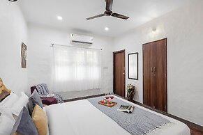 ALAYA STAYS KHADE FARMS 4BHK PetFriendly