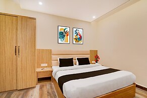 Super Townhouse Mahamrityunjay Dwar