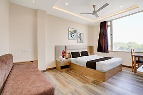 Super Townhouse Mahamrityunjay Dwar