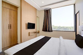 Super Townhouse Mahamrityunjay Dwar