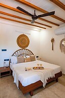 ELIVAAS Casa llios Stuning Getaway Villa