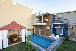 ELIVAAS Casa llios Stuning Getaway Villa
