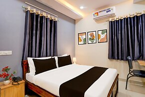 Townhouse Nanak Ram Guda