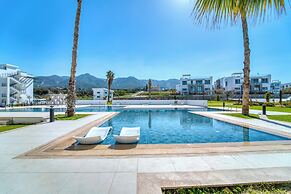 Atlantis Malibu by Carrington