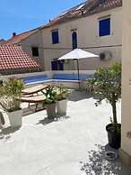 Villa de Blue 2