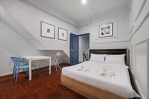 Arun Sa Wad House Sukhumvit 2 Guests