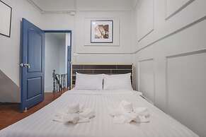 Arun Sa Wad House Sukhumvit 2 Guests