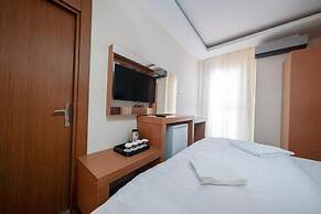 AY HANEDAN HOTEL