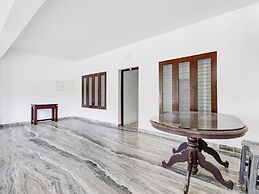 Super Hotel O Kazhakoottam