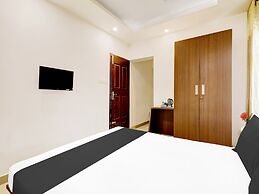 Super Hotel O Kazhakoottam