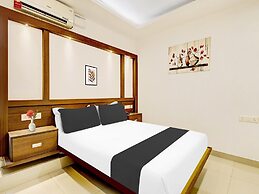 Super Hotel O Kazhakoottam