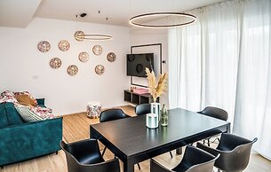 Ariom Apartments