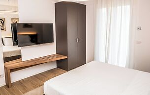 Ariom Apartments