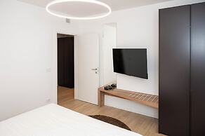 Ariom Apartments