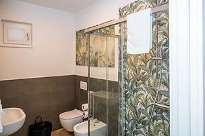 Ariom Apartments