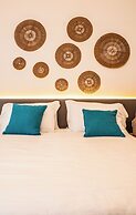 Ariom Apartments