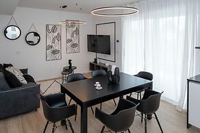 Ariom Apartments