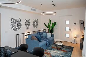 Ariom Apartments