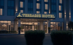 La Terrasse Hotel