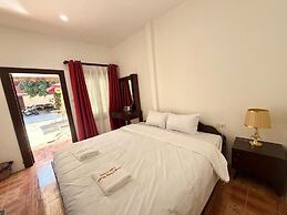 Vang Vieng Ruby Villa Hotel