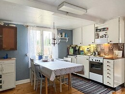 2 Person Holiday Home in Morlunda