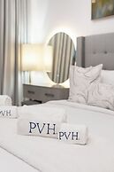 PVH - Royal Regency - Modern Studio