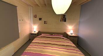 Luxury Chalet With Sauna in the Forest