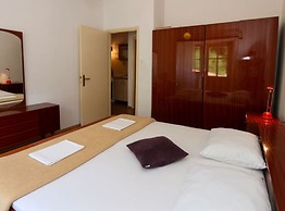 Apartments Trojanović