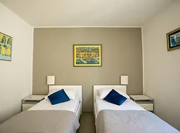 Beach House Legosi