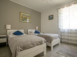 Beach House Legosi