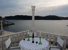 Beach House Legosi