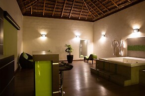 Bora Bora Suites & Villas