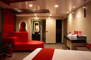 Bora Bora Suites & Villas