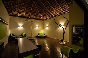 Bora Bora Suites & Villas