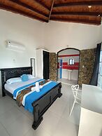 Hostal Embamar Playas Donaires