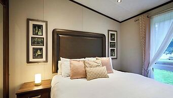 Host Stay Bramble Lodge