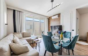 Talea Elegant Escape Beach and Pool Access