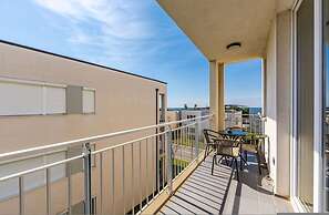 Talea Elegant Escape Beach and Pool Access