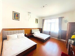 Diamond Suite Dai Nam Hotel