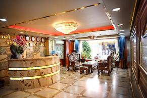 Diamond Suite Dai Nam Hotel