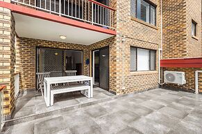 Burleigh Coastal Haven - Kingston 4