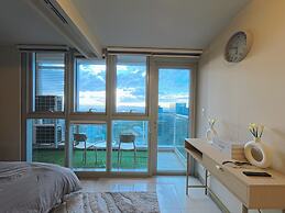 35th Uptown Park Suites Tower 2 BGC