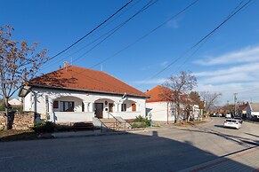 Káli Retreat Apartments
