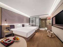 MAISON NEW CENTURY