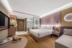 MAISON NEW CENTURY
