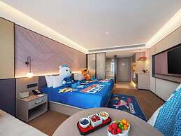 MAISON NEW CENTURY