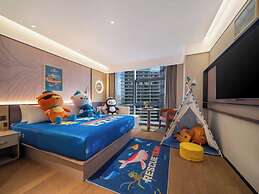 MAISON NEW CENTURY