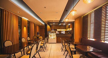 Hotel 801 Inc.